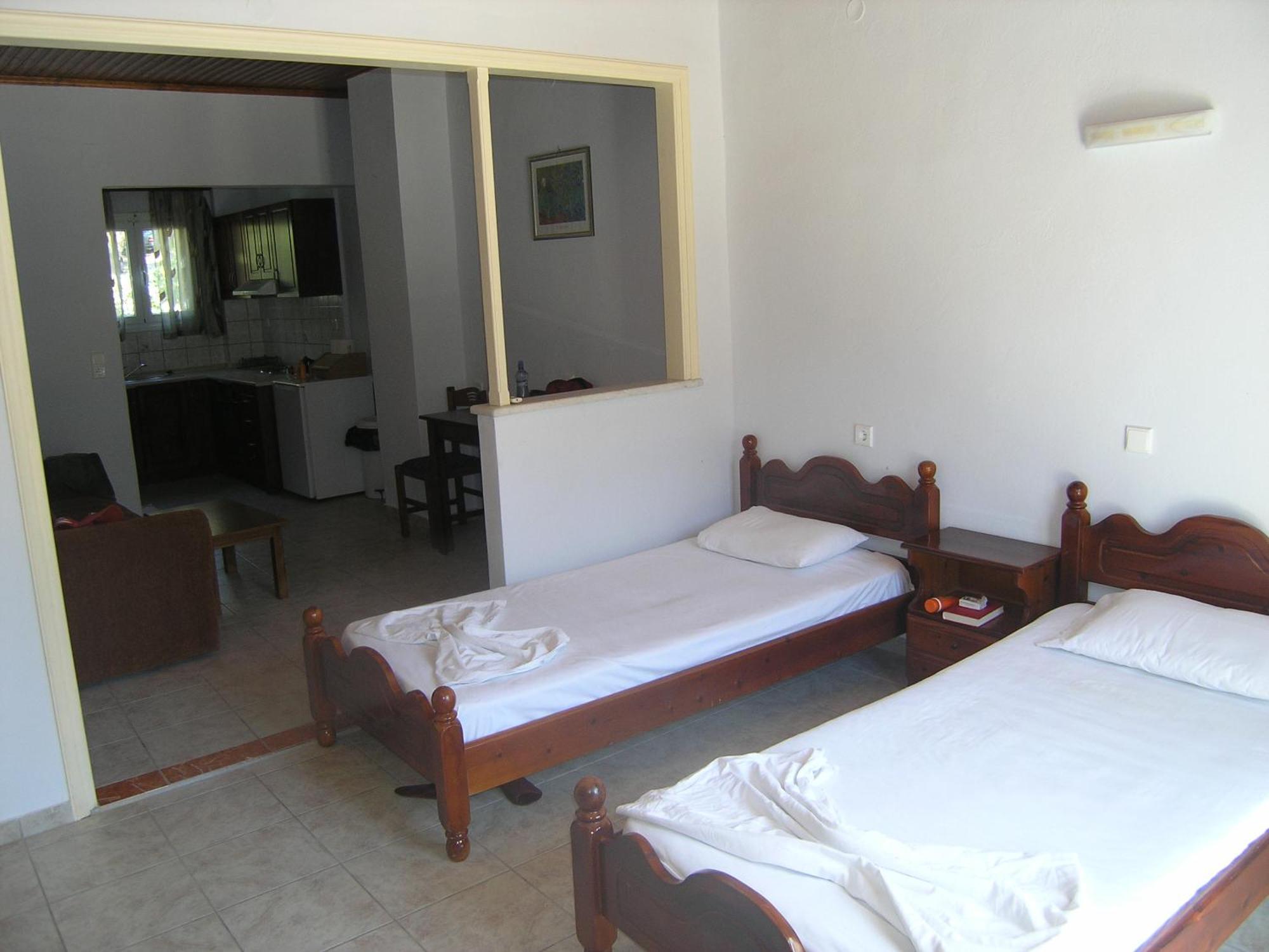 Kardanis House Hotel ปาร์กา ภายนอก รูปภาพ