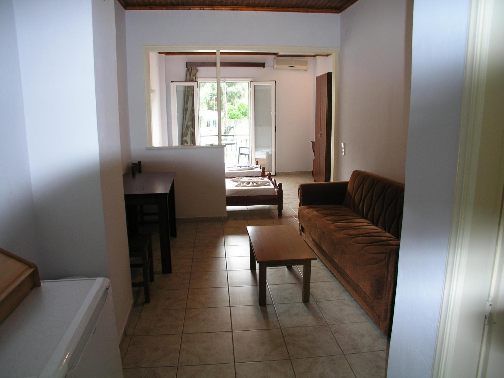 Kardanis House Hotel ปาร์กา ภายนอก รูปภาพ